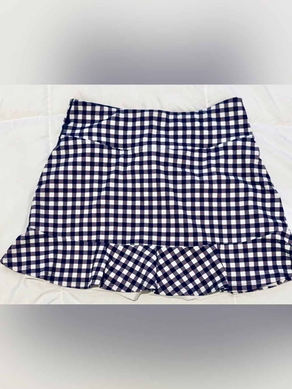 Like New! Draper James Navy & White Gingham Ruffle Skort